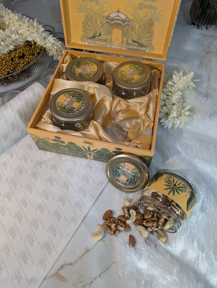 Amber Pavilion 4-Jar Gift Box – Garden Illustration - Image 4