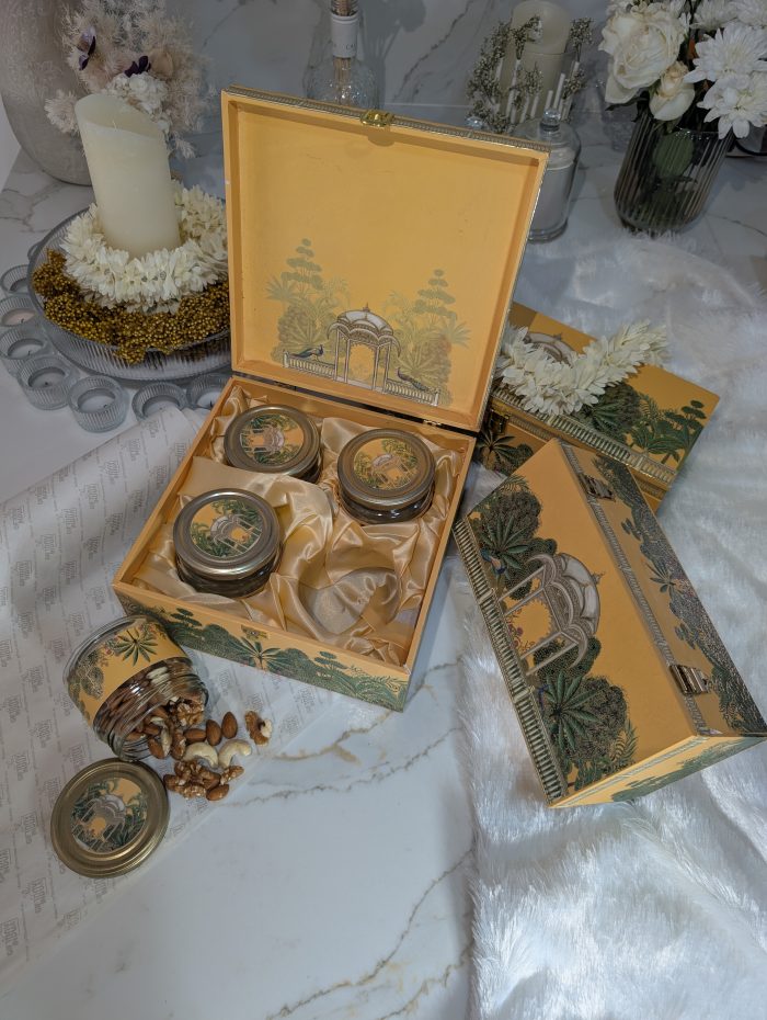 Amber Pavilion 4-Jar Gift Box – Garden Illustration - Image 6