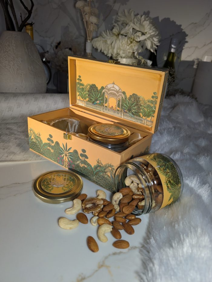 Amber Pavilion 2-Jar Gift Box – Garden Illustration - Image 3